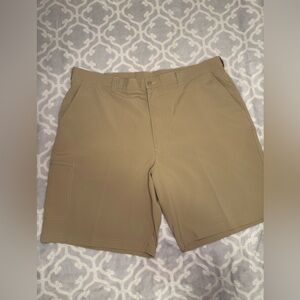PGA Tour Men's Golf Shorts size 42